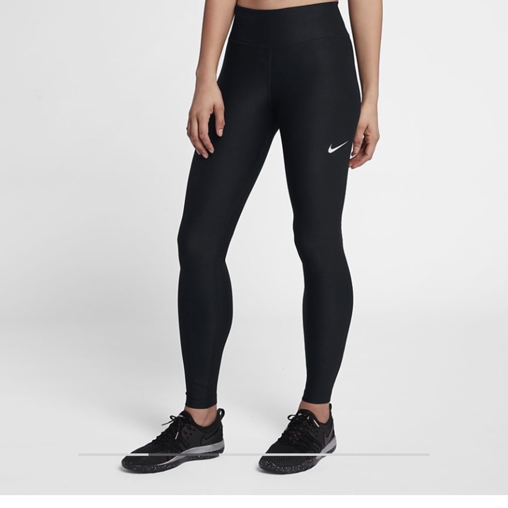 Nike Leggings 💫🤍